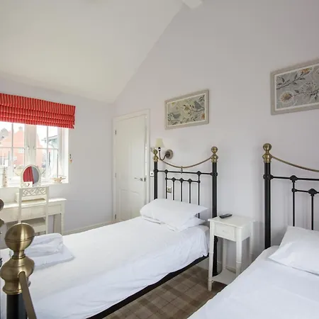 Ośrodek wypoczynkowy The Bay Village By Away 4*