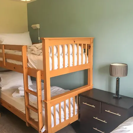 The Bay Village By Away 4*