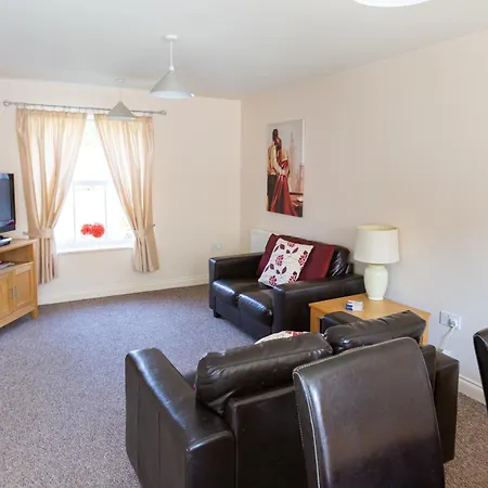 The Bay Village By Away 4* Filey