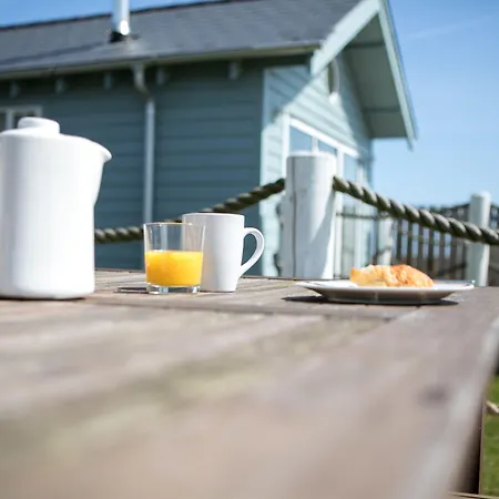 The Bay Village By Away 4*