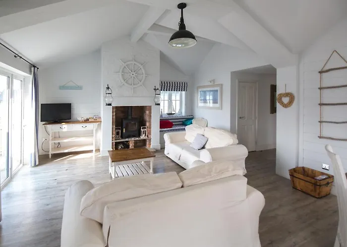 The Bay Village By Away 度假村