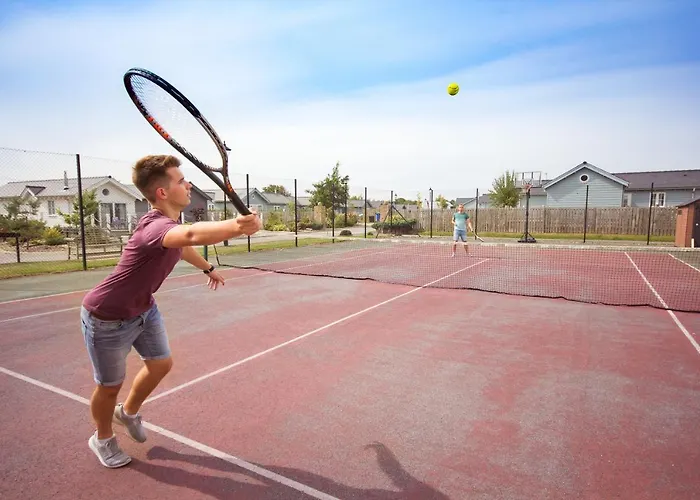 The Bay Village By Away 法利